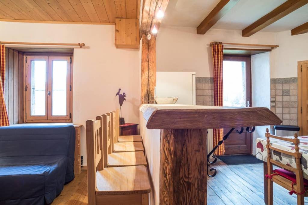 Appartement Spacieux Proche Des Telecabines Et Du Centre Ville Avec Jardin Prive サン・ジェルヴェ・レ・バン エクステリア 写真